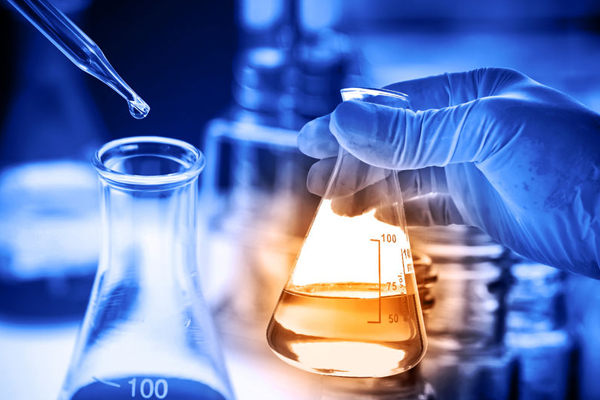 通過RFID智能試劑柜可以給實(shí)驗(yàn)室?guī)砟男┨嵘?				 itemprop=