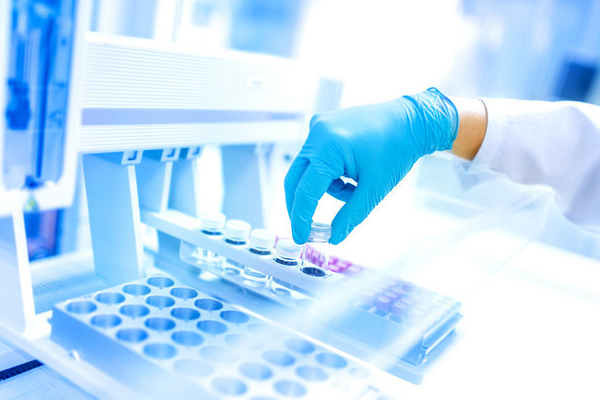 智能試劑柜在實(shí)驗(yàn)室危化品存儲(chǔ)及使用中的優(yōu)勢(shì)