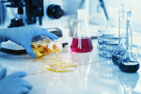 智能試劑柜告別實驗室傳統(tǒng)試劑管理