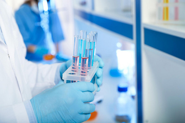 借助軟硬件結(jié)合的智能化系統(tǒng)來加強實驗室安全管理