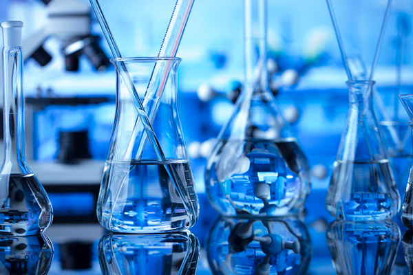 一種實時監(jiān)測、智能預(yù)警、精準(zhǔn)定位的智能試劑柜